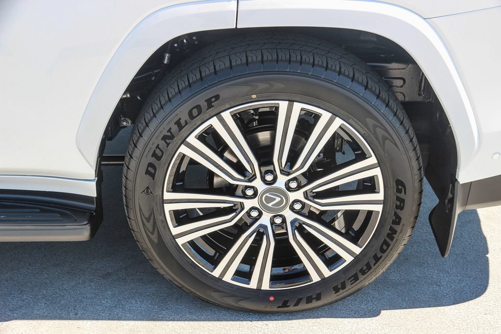 New 2026 Lexus LX 700h Luxury AWD/4WD image 9