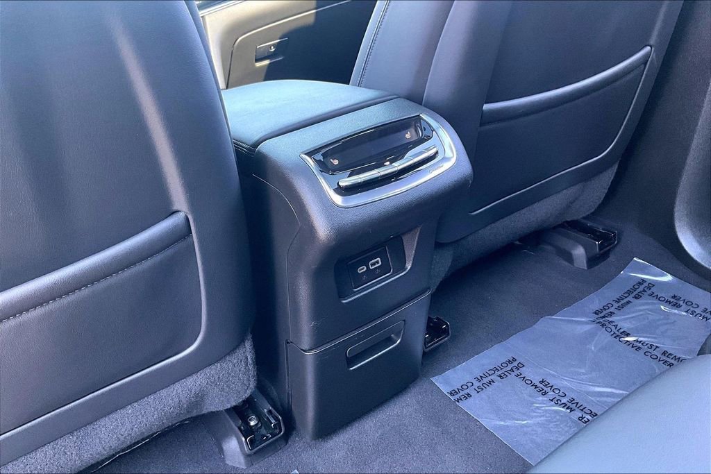 Certified 2023 Cadillac XT6 Sport w/ Technology Package image 25