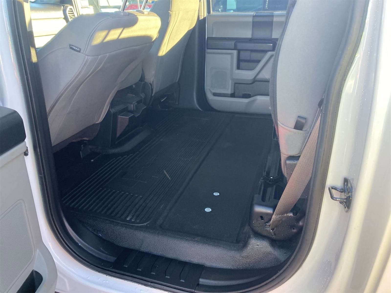 Used 2019 Ford F250 XL w/ Power Equipment Group image 16