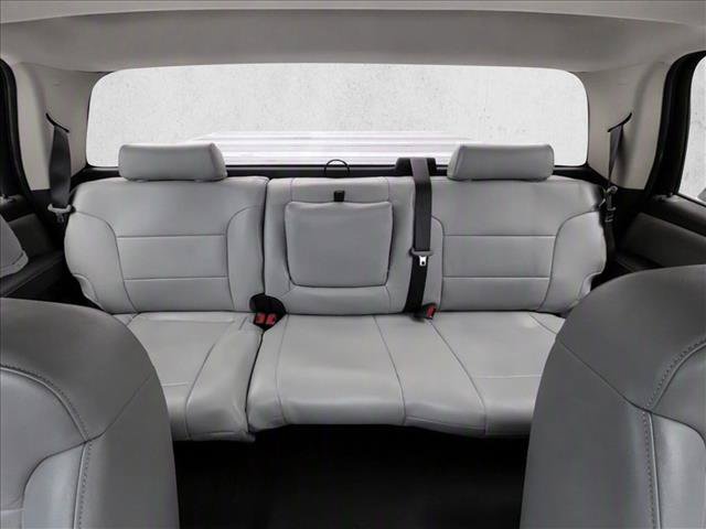 Used 2017 GMC Sierra 1500 SLT RWD image 16