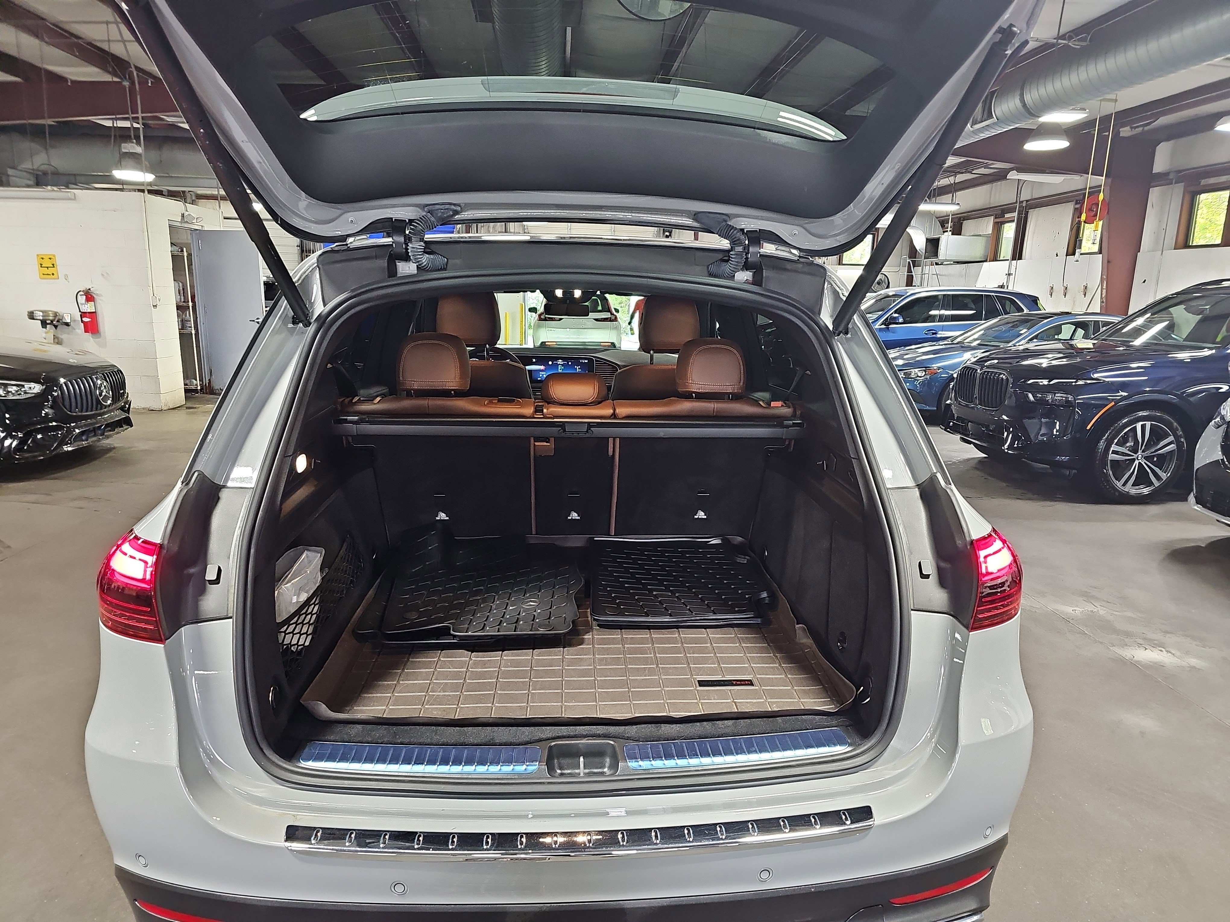 Used 2024 Mercedes-Benz GLE 350 4MATIC image 13