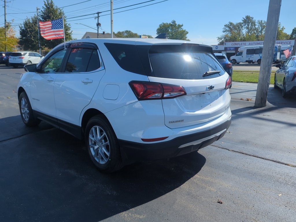 Certified 2024 Chevrolet Equinox LT w/ LPO, Floor Liner Package AWD/4WD image 7