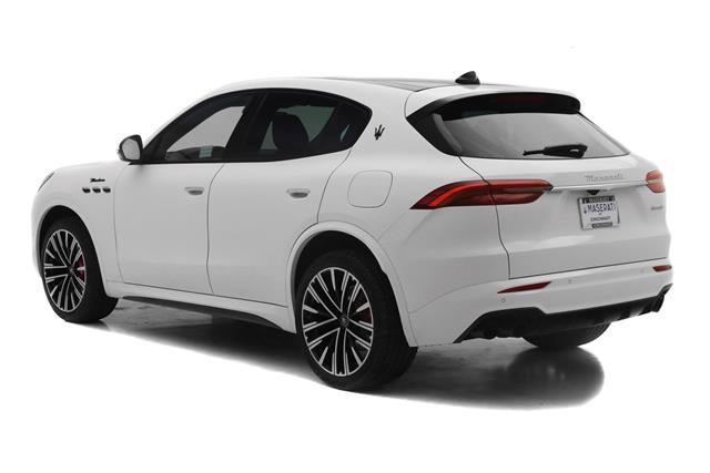 Certified 2023 Maserati Grecale Modena AWD/4WD image 5