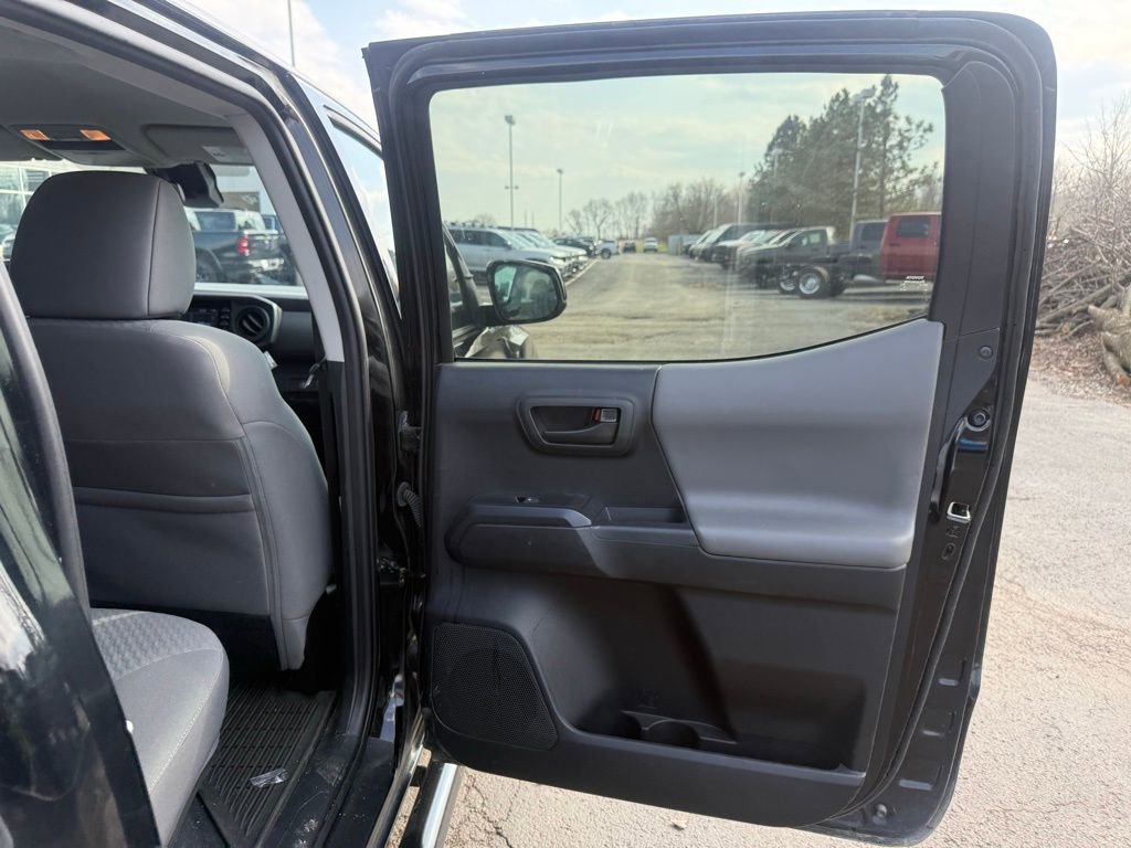 Used 2023 Toyota Tacoma SR image 42