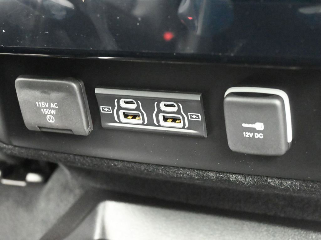 New 2026 Jeep Grand Wagoneer Summit image 38