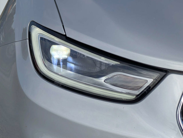 New 2026 Chrysler Pacifica Select FWD image 9