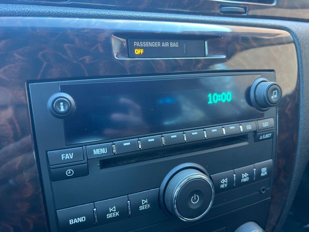 Used 2013 Chevrolet Impala LTZ image 20