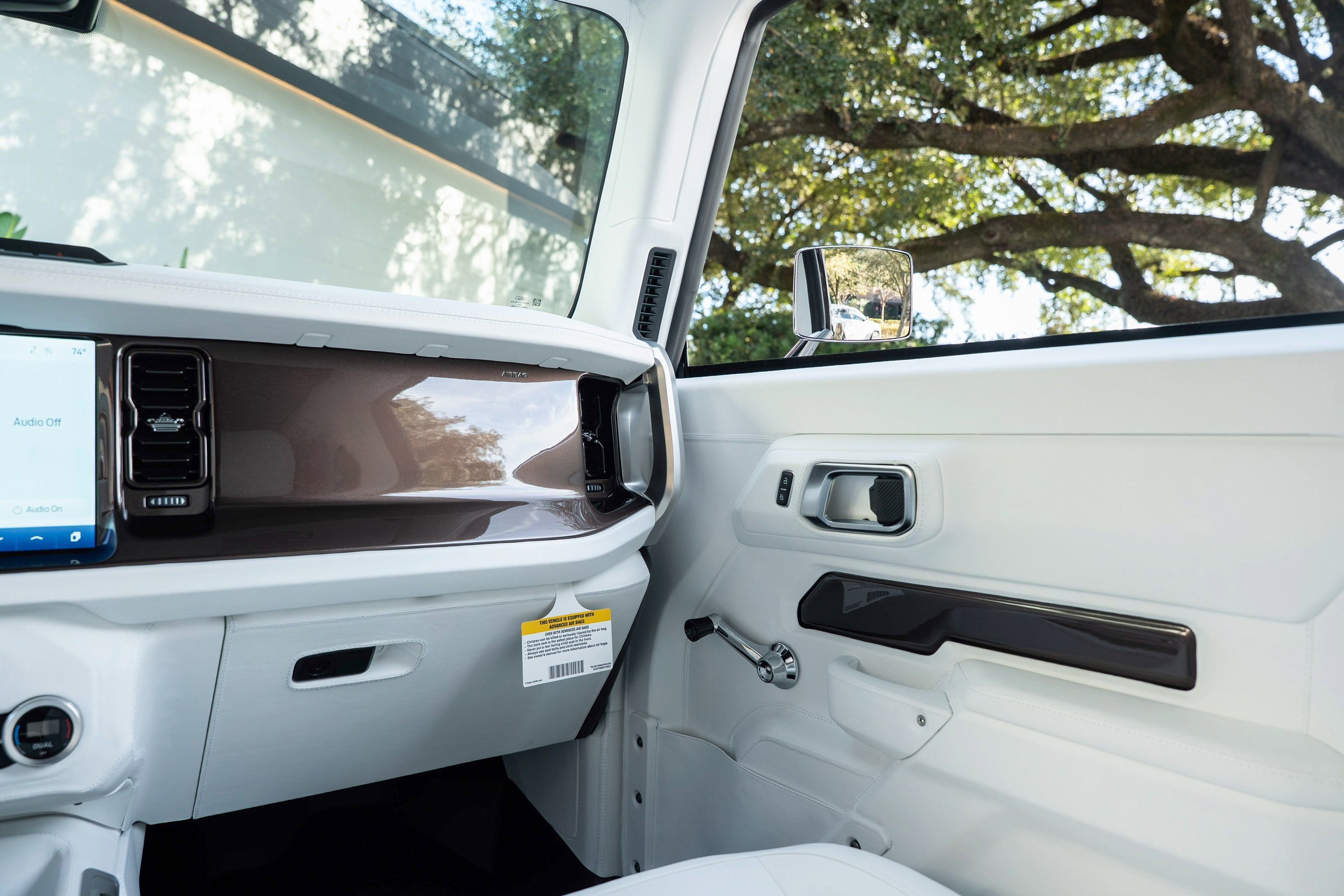 Used 2024 Ford Bronco Black Diamond image 30