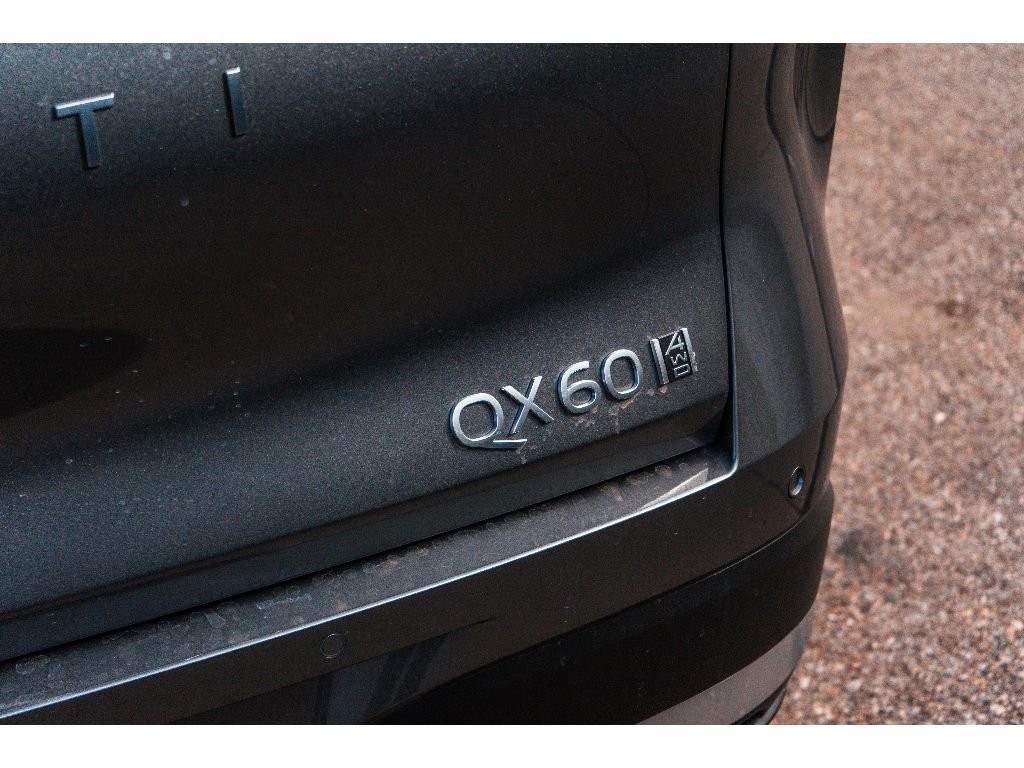 Certified 2026 INFINITI QX60 Luxe w/ Cargo Package image 4