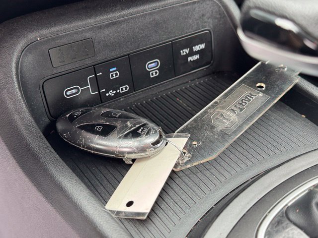 Used 2026 Hyundai Kona SE FWD image 18