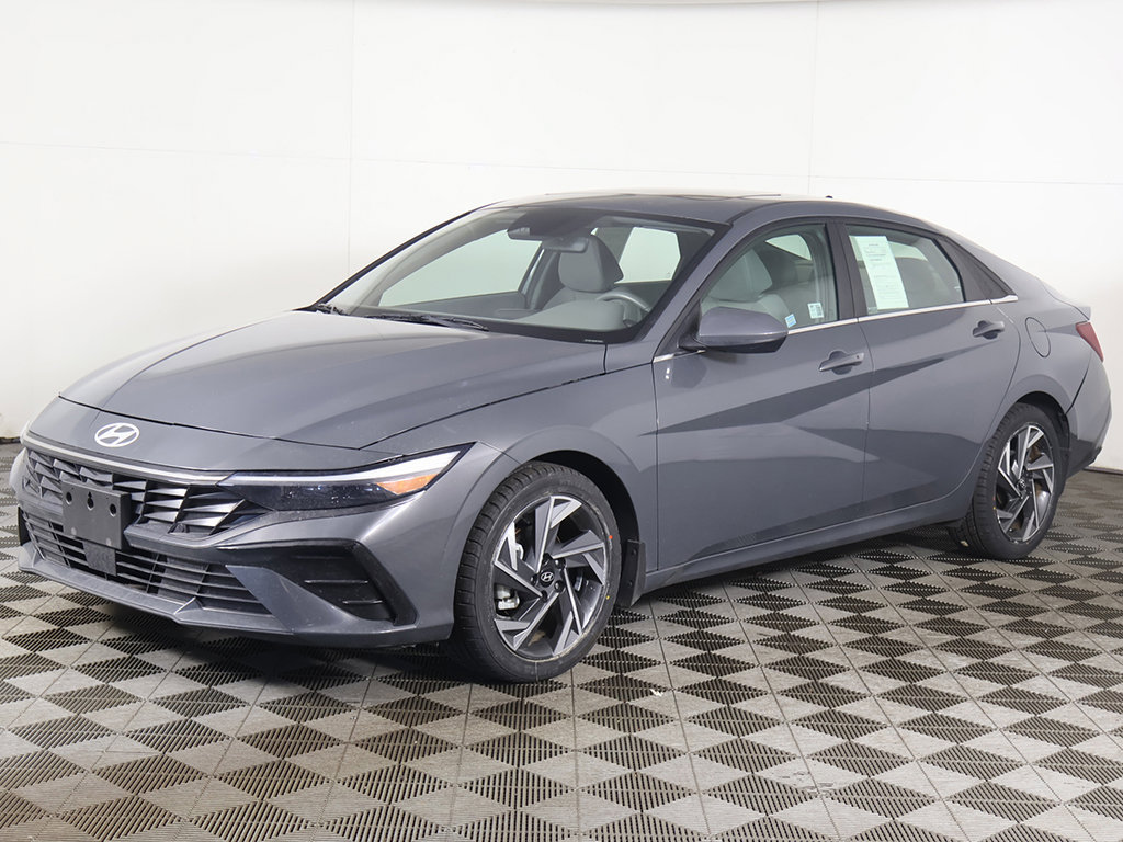 Used 2024 Hyundai Elantra SEL w/ Convenience Package FWD image 10