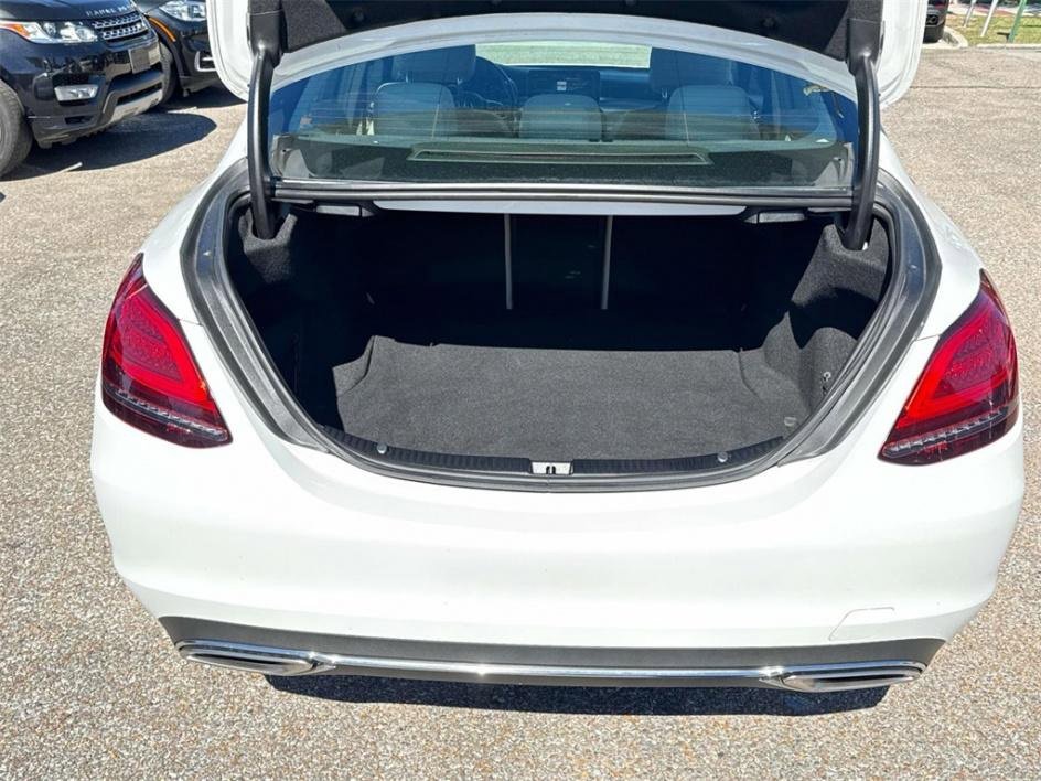 Used 2021 Mercedes-Benz C 300 Sedan w/ Premium Package image 10