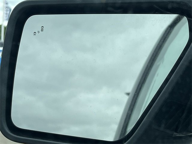 New 2025 Ford F150 Lightning Flash image 8