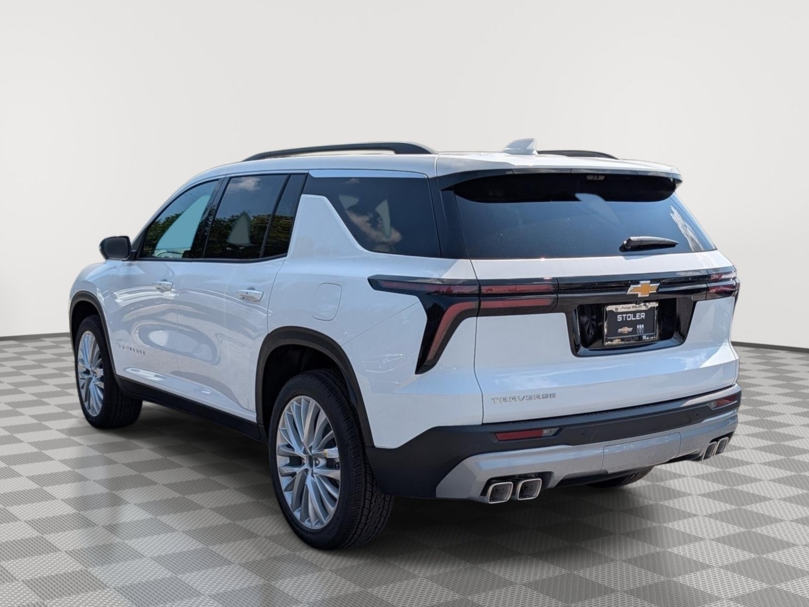 New 2027 Chevrolet Traverse LT w/ Driver Confidence Package FWD image 2