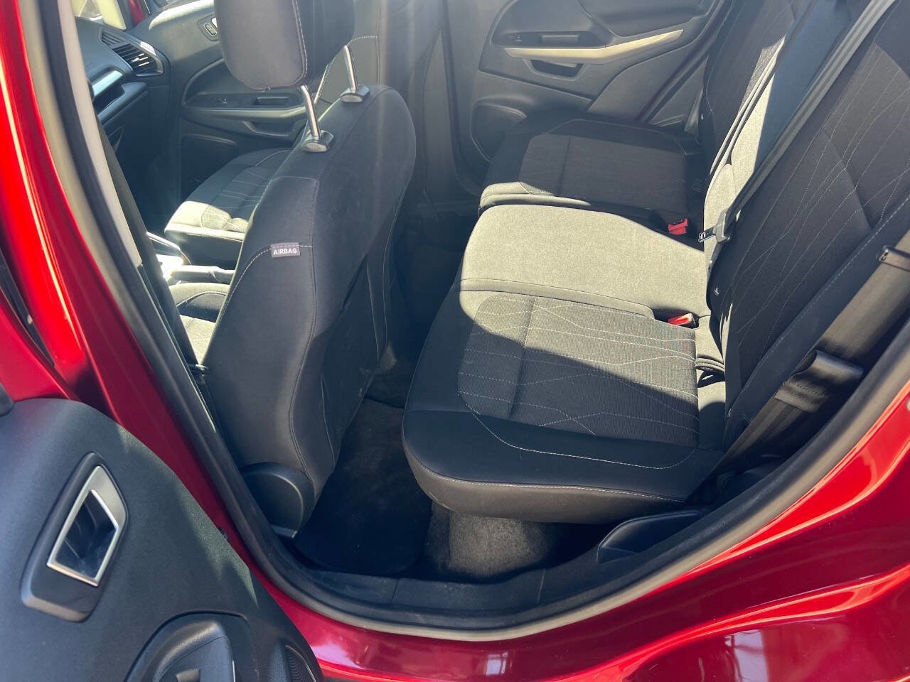 Used 2018 Ford EcoSport SE AWD/4WD image 18