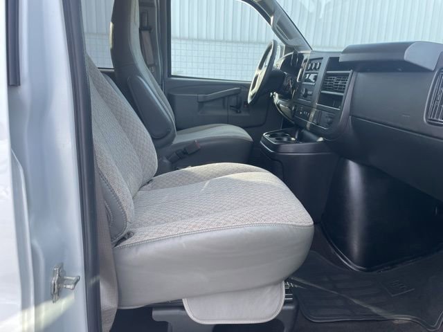 Used 2023 Chevrolet Express 3500 LT w/ LT Preferred Equipment Group image 12
