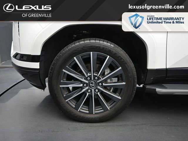 Used 2024 Lexus GX 550 w/ Accessory Package (Z1) AWD/4WD image 9