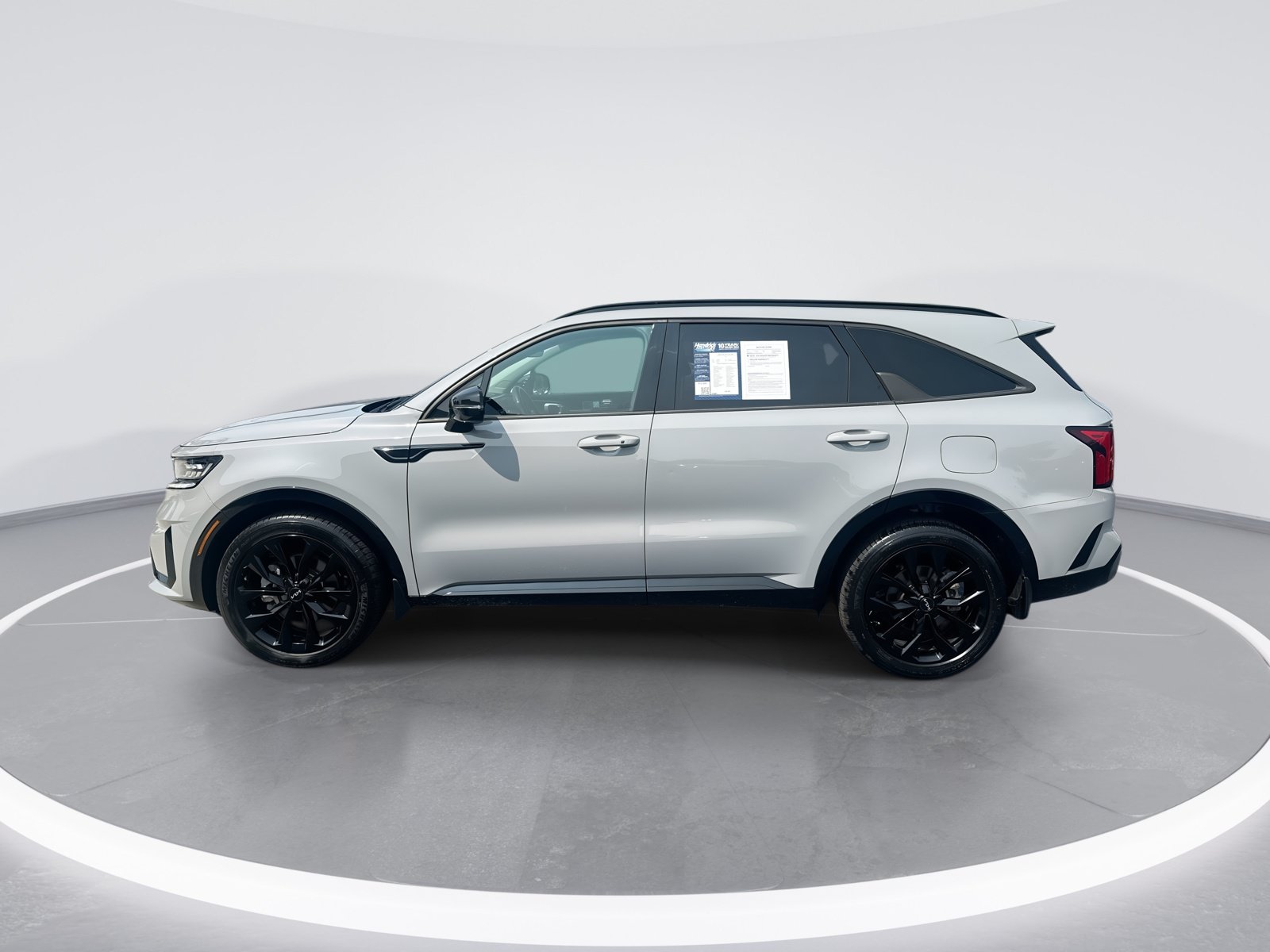 Used 2023 Kia Sorento SX FWD image 6