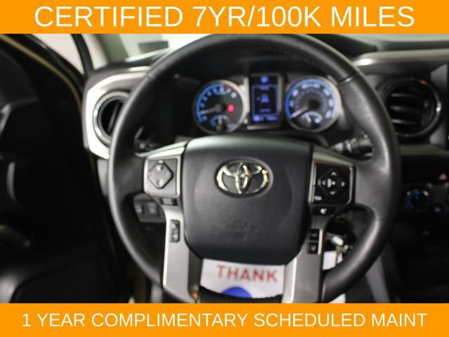 Used 2020 Toyota Tacoma SR5 AWD/4WD image 17