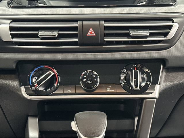 Used 2023 Kia Seltos LX image 13