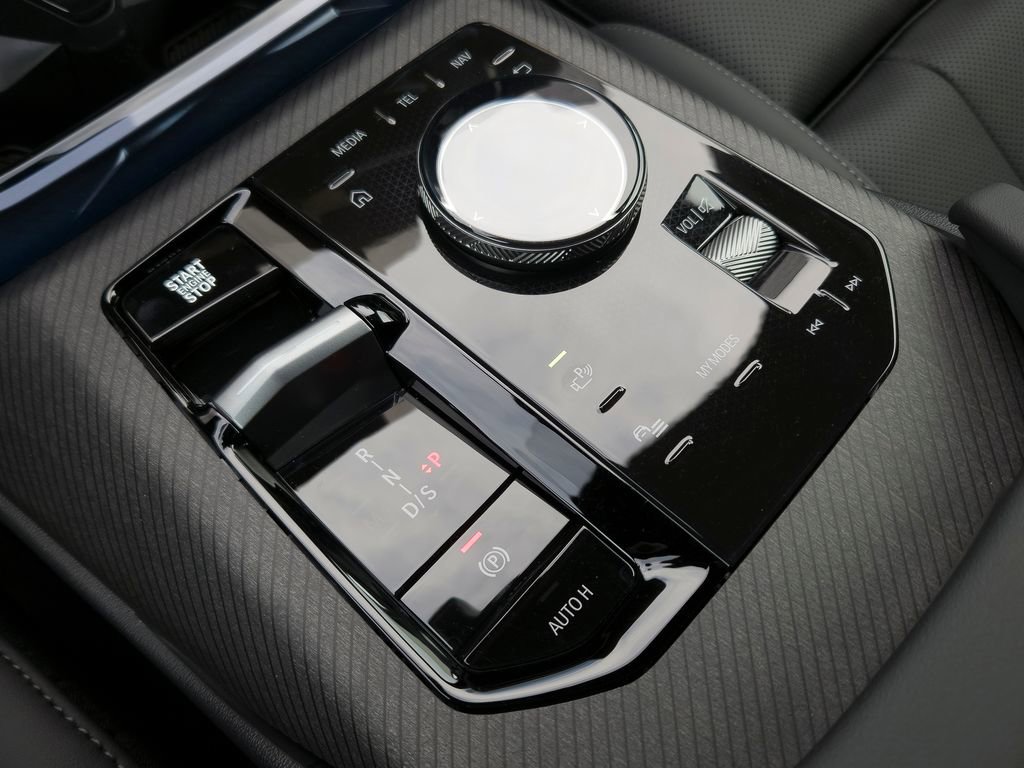 New 2026 BMW X3 xDrive30 w/ M Sport Package image 7