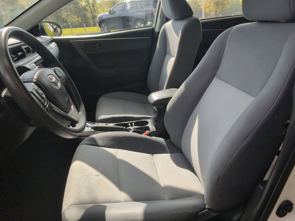 Used 2016 Toyota Corolla S image 11