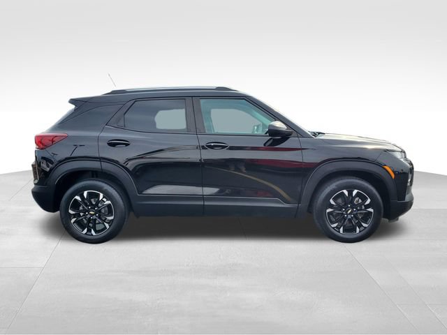 Certified 2022 Chevrolet TrailBlazer LT w/ Convenience Package FWD image 6