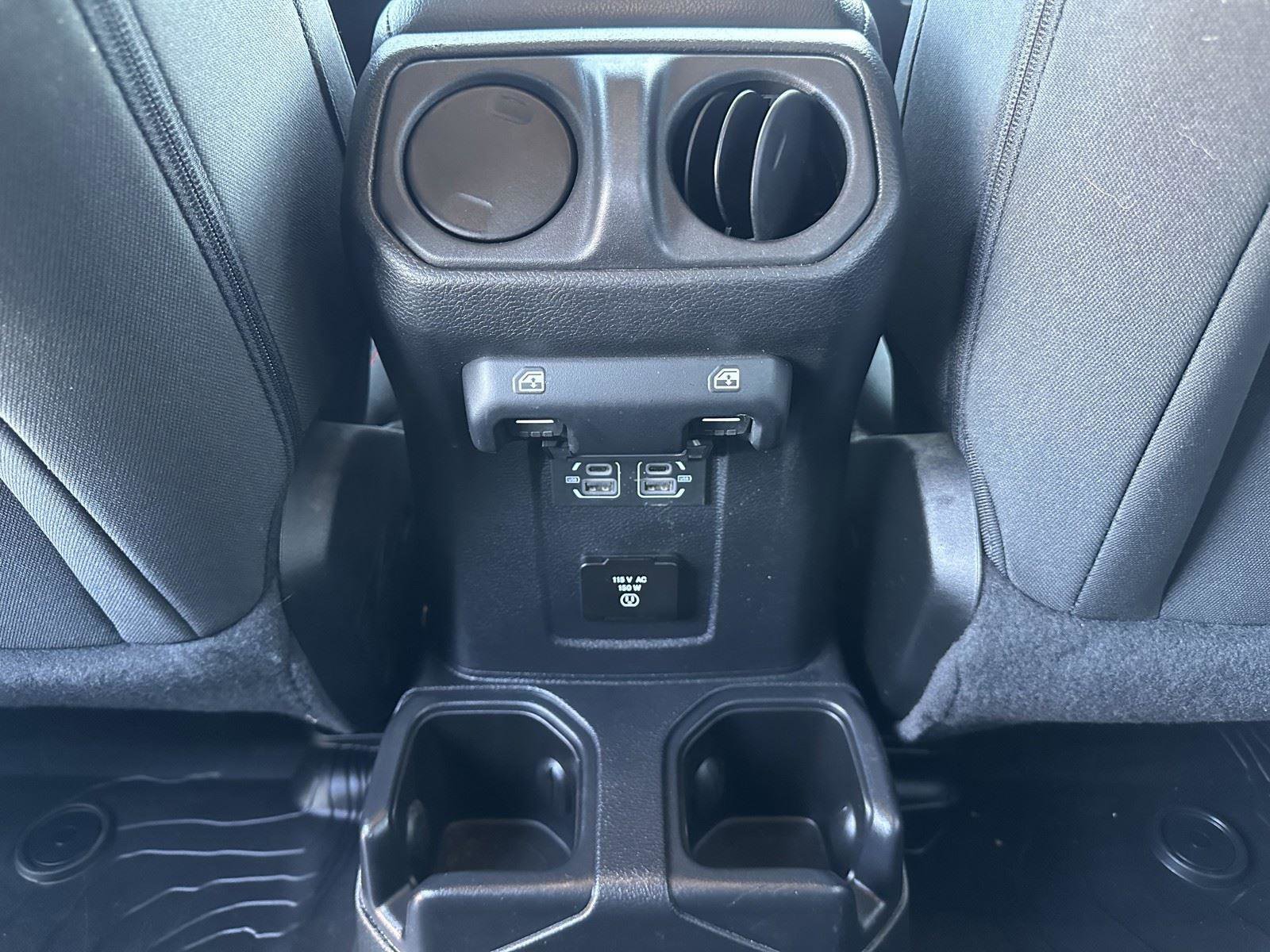 Used 2023 Jeep Wrangler Unlimited Rubicon w/ Cold Weather Group image 26