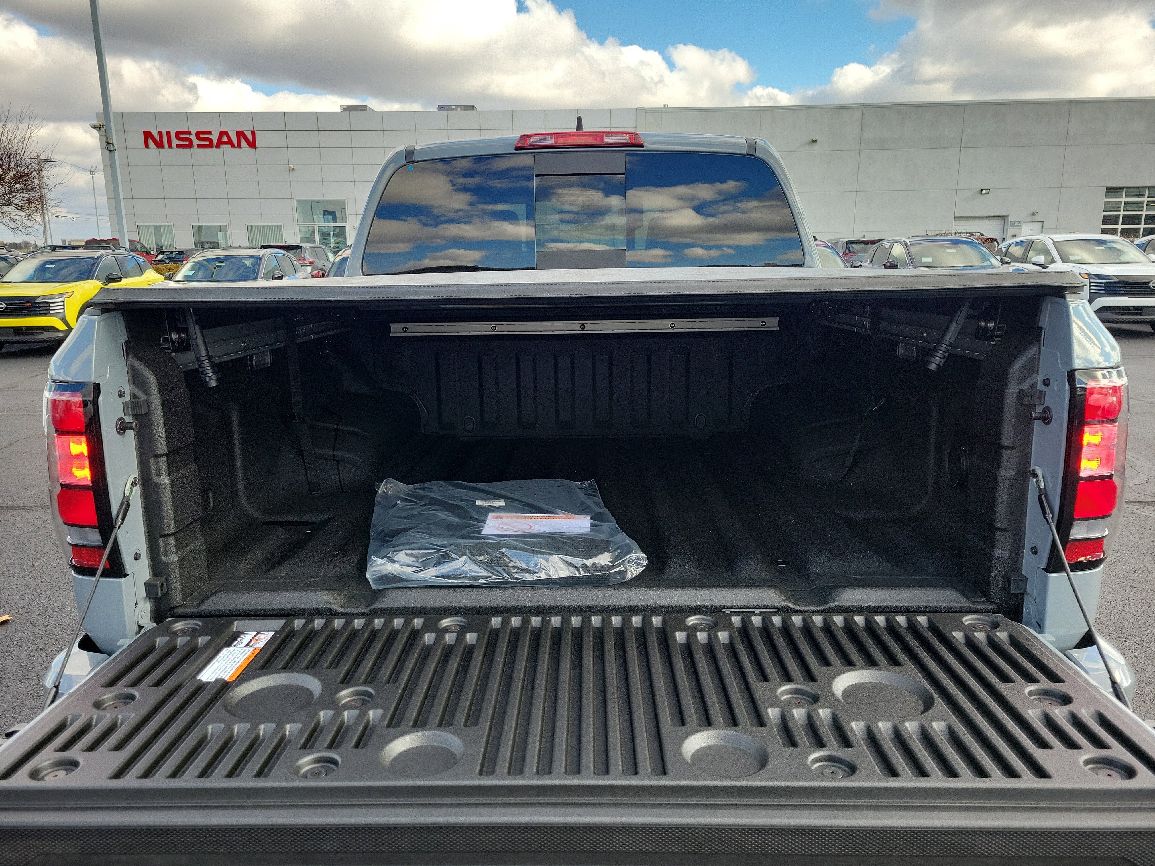 New 2026 Nissan Frontier PRO-4X w/ Pro Premium Package image 8