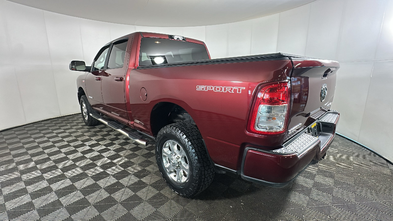 Used 2022 RAM 2500 Big Horn w/ Level A Equipment Group AWD/4WD image 5