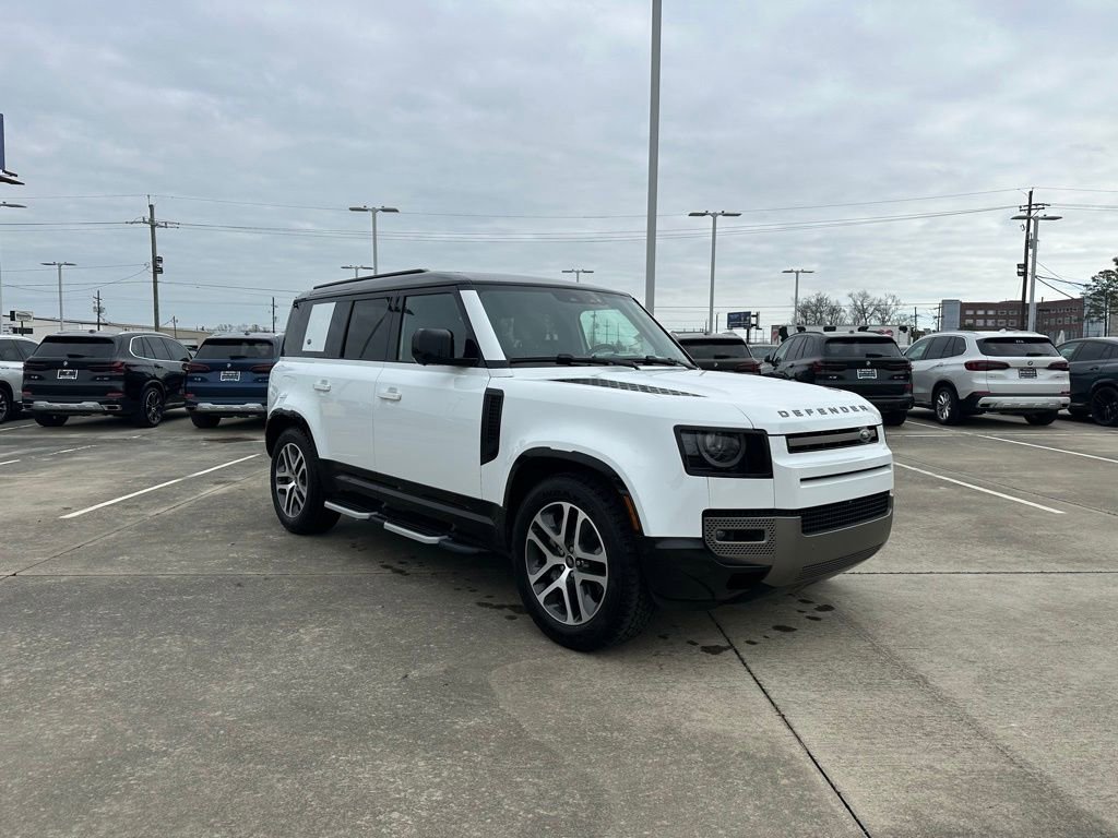 Used 2024 Land Rover Defender 110 X-Dynamic SE image 3