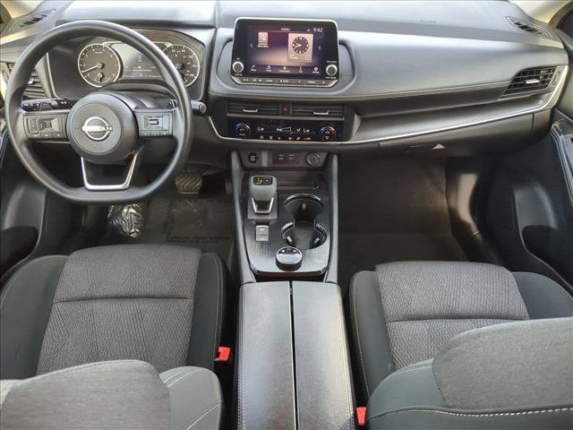 Used 2024 Nissan Rogue SV image 17