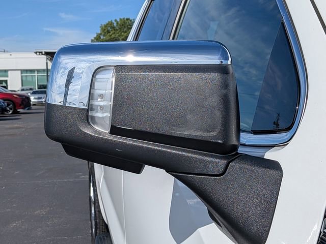 Used 2024 GMC Sierra 1500 SLT w/ SLT Premium Plus Package AWD/4WD image 13