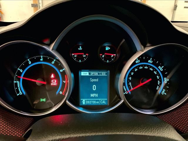 Used 2013 Chevrolet Cruze Eco w/ Enhanced Safety Package FWD image 20