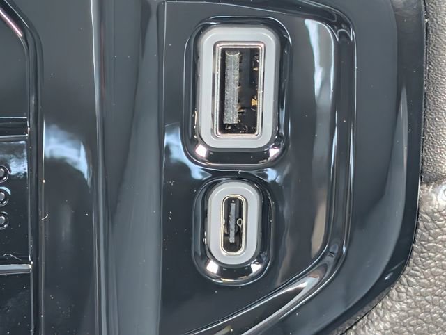 New 2026 Chevrolet Silverado 1500 LTZ w/ LTZ Premium Package image 21