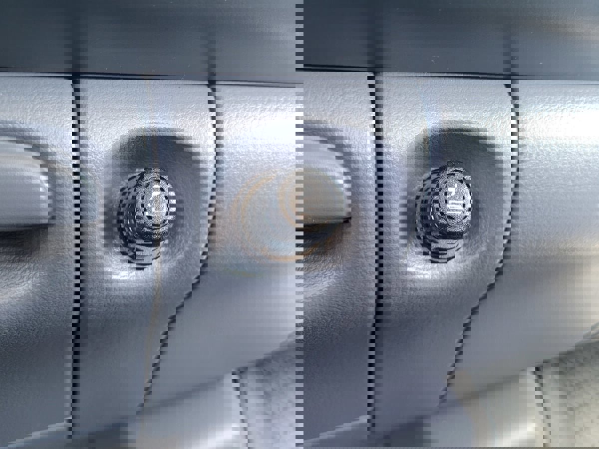 Used 1998 Dodge Ram 2500 Truck 4x4 Quad Cab image 16