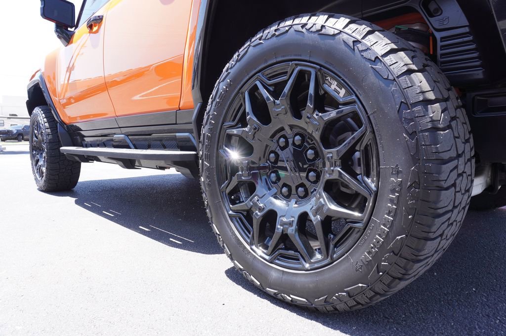 Used 2024 GMC Hummer EV 2X AWD/4WD image 6