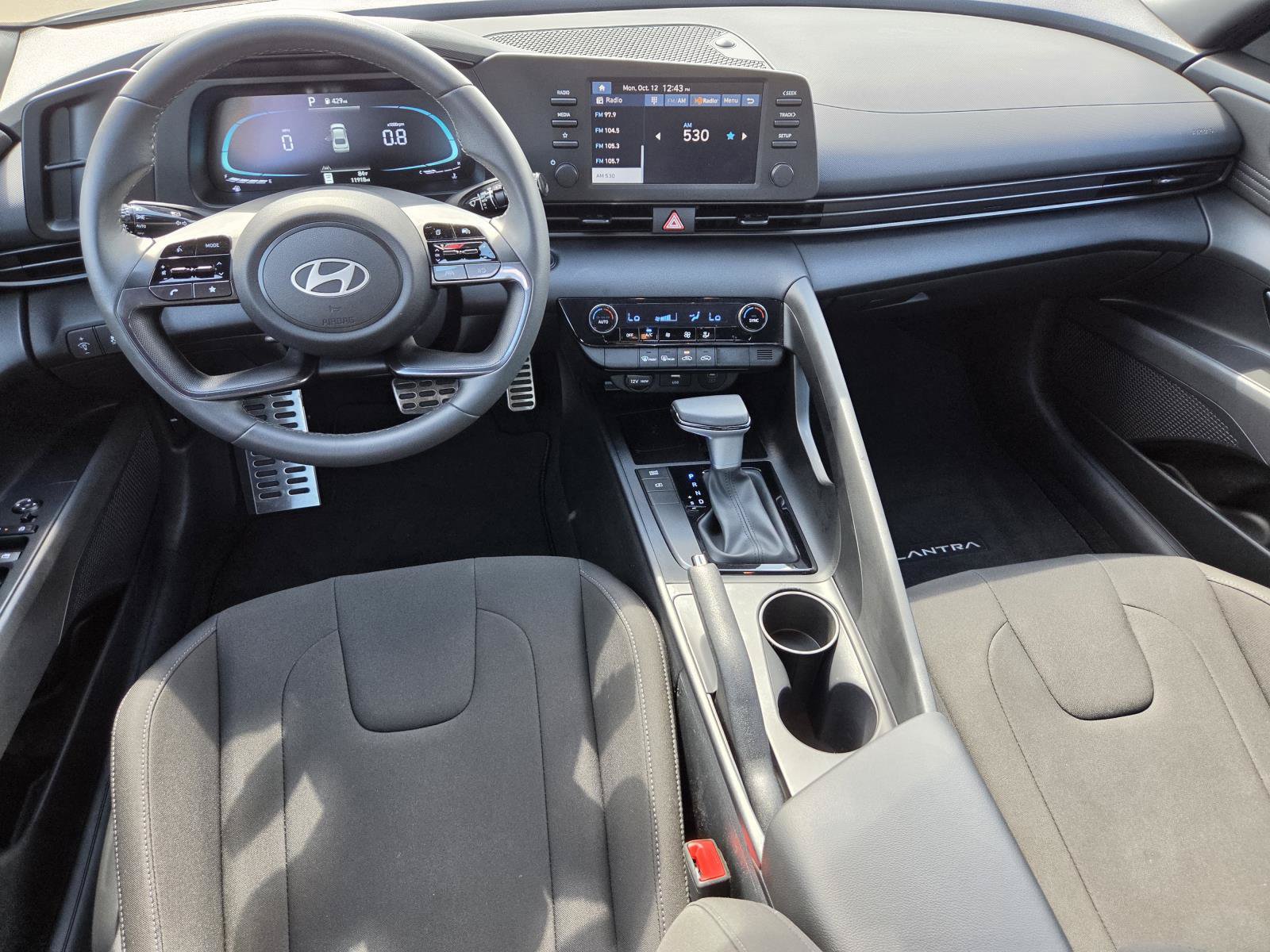 Certified 2026 Hyundai Elantra Sport w/ Cargo Package FWD image 13