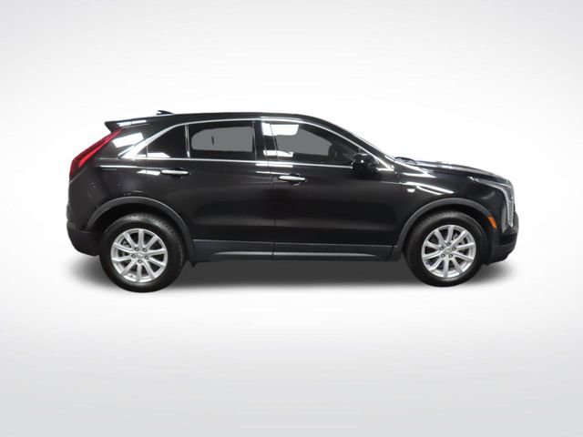 Certified 2023 Cadillac XT4 Luxury w/ Cold Weather Package image 7