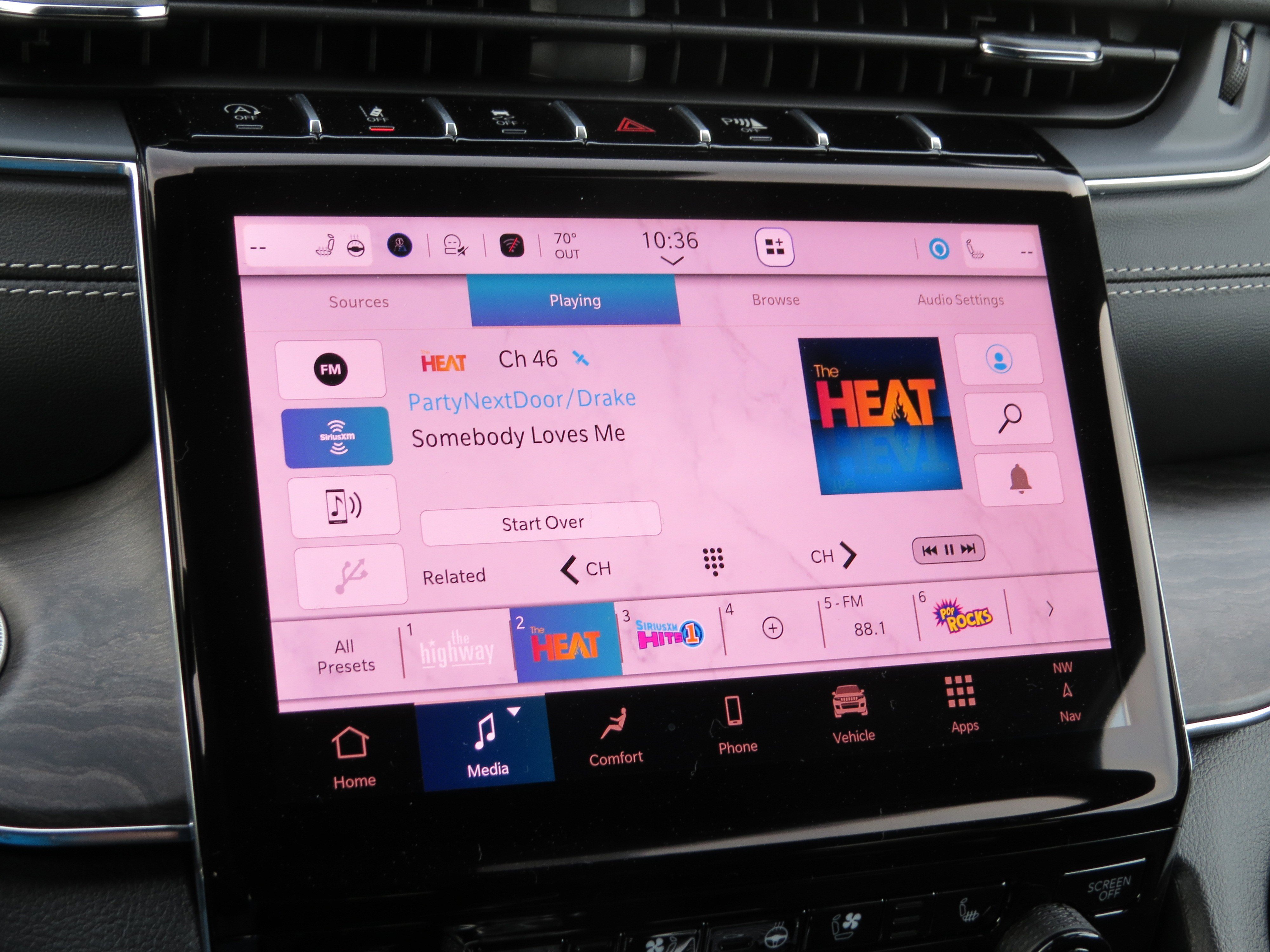 New 2025 Jeep Grand Cherokee Overland w/ Trailer Tow Package image 27