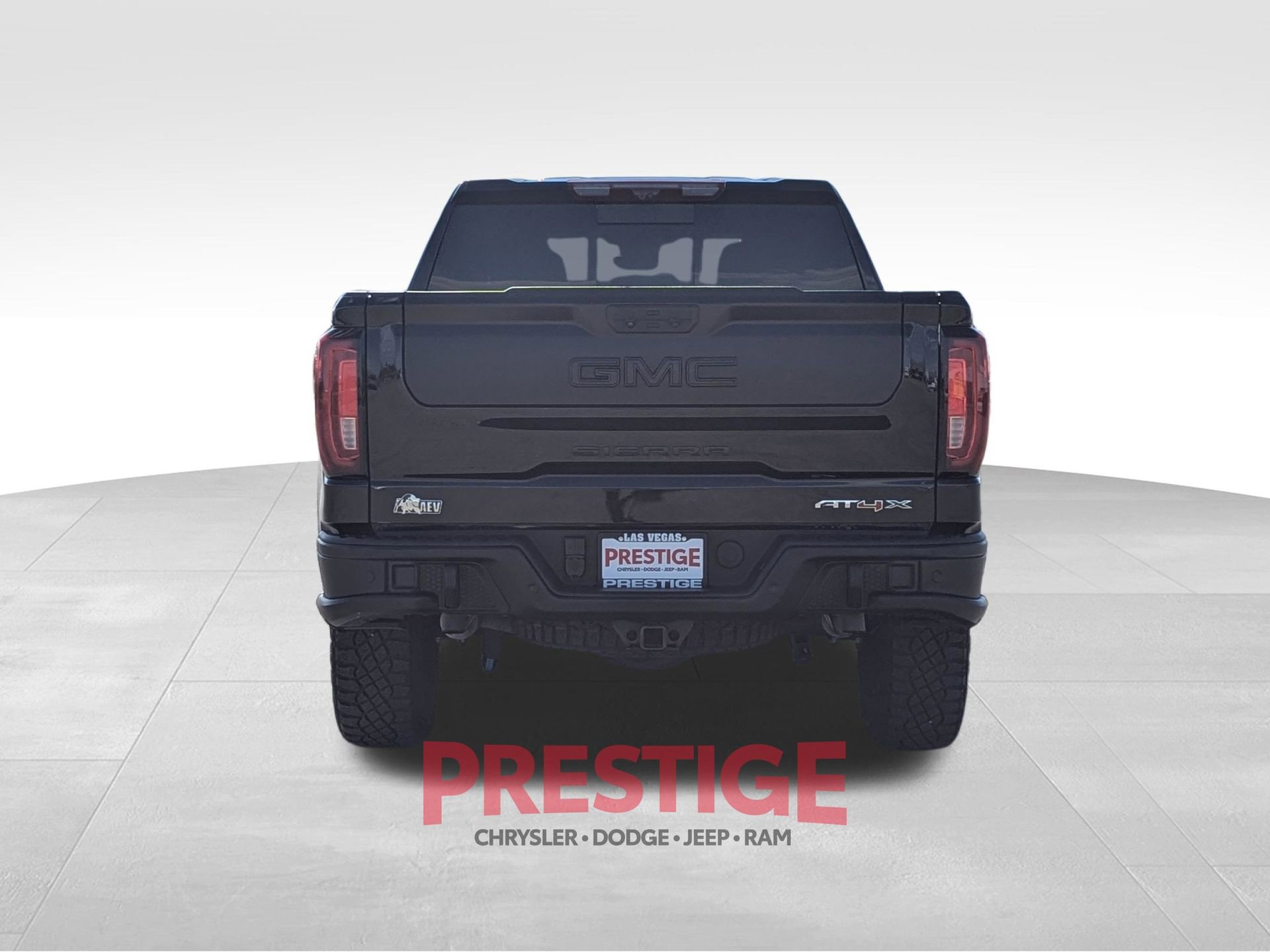 Used 2023 GMC Sierra 1500 AT4X w/ AT4X AEV Edition AWD/4WD image 11