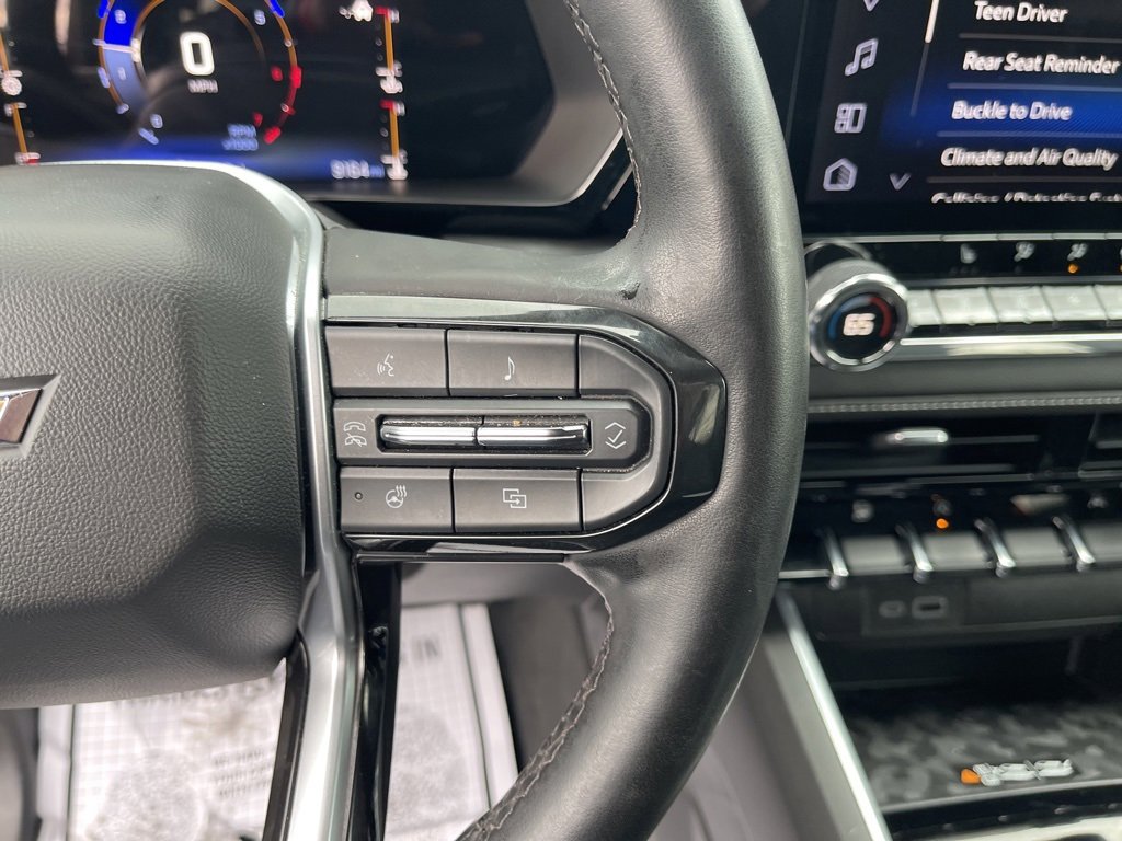 Used 2023 Chevrolet Colorado LT w/ LT Convenience Package III image 16