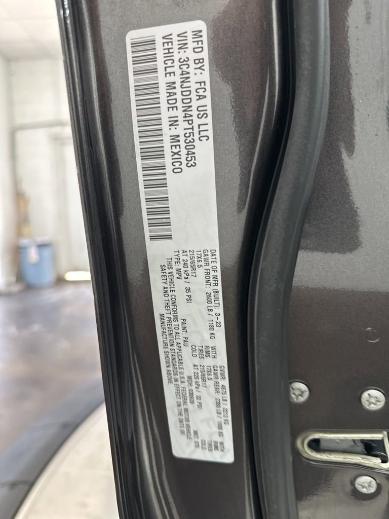 Used 2023 Jeep Compass Trailhawk image 30