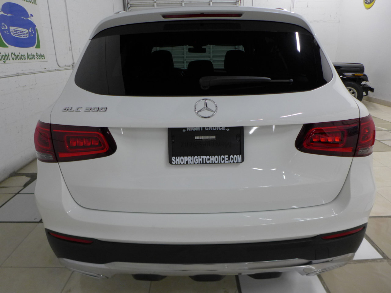 Used 2020 Mercedes-Benz GLC 300 image 11