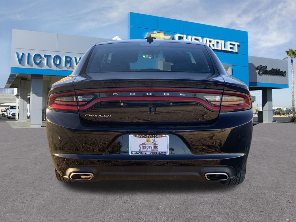 Used 2023 Dodge Charger SXT image 5