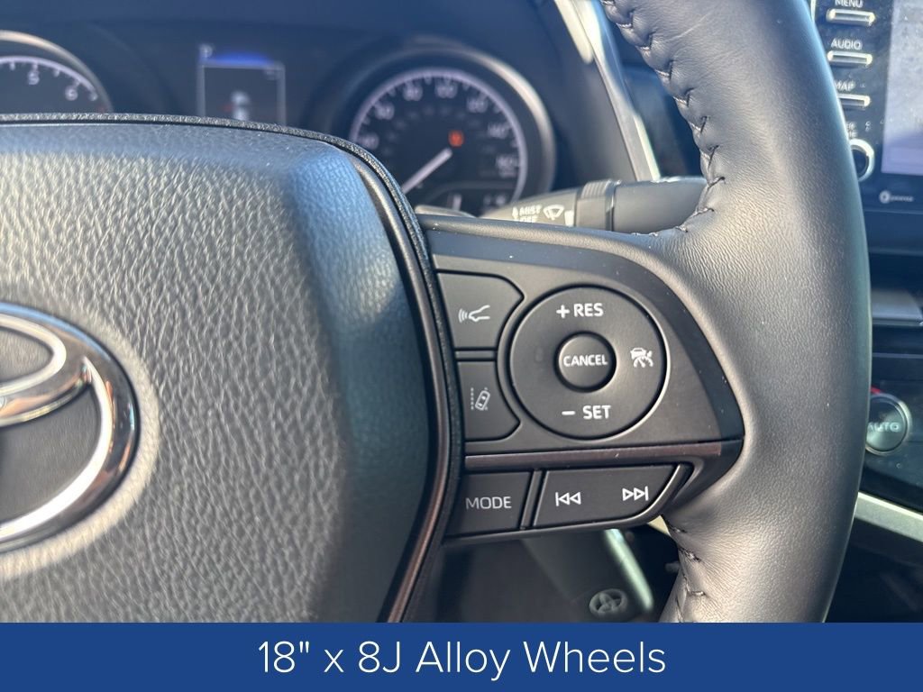 Used 2024 Toyota Camry SE image 15