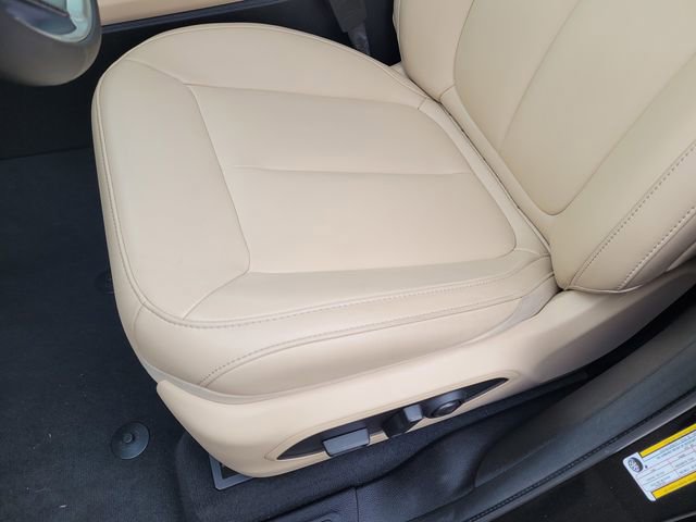 Used 2024 Jeep Grand Cherokee Limited image 12