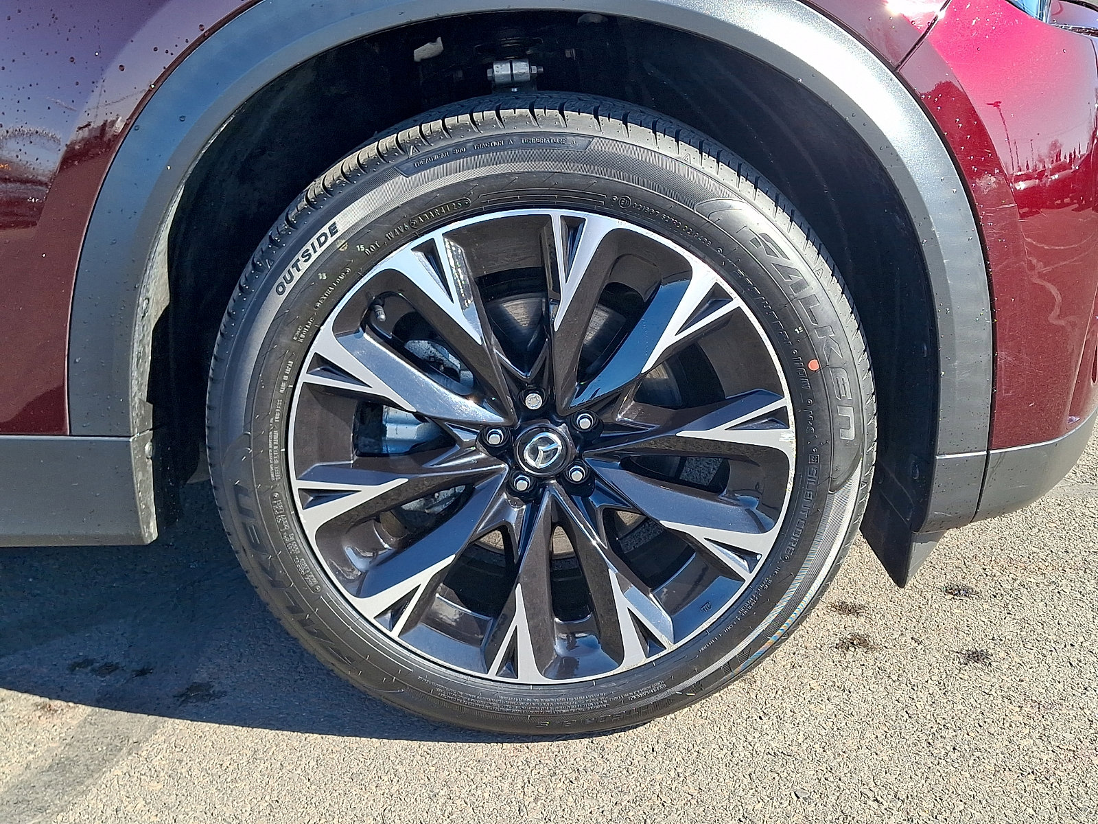 Certified 2024 MAZDA CX-90 Plug-In Hybrid w/ Premium Pkg image 9