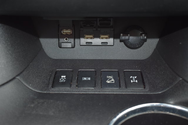 Used 2019 Toyota Highlander Limited AWD/4WD image 35