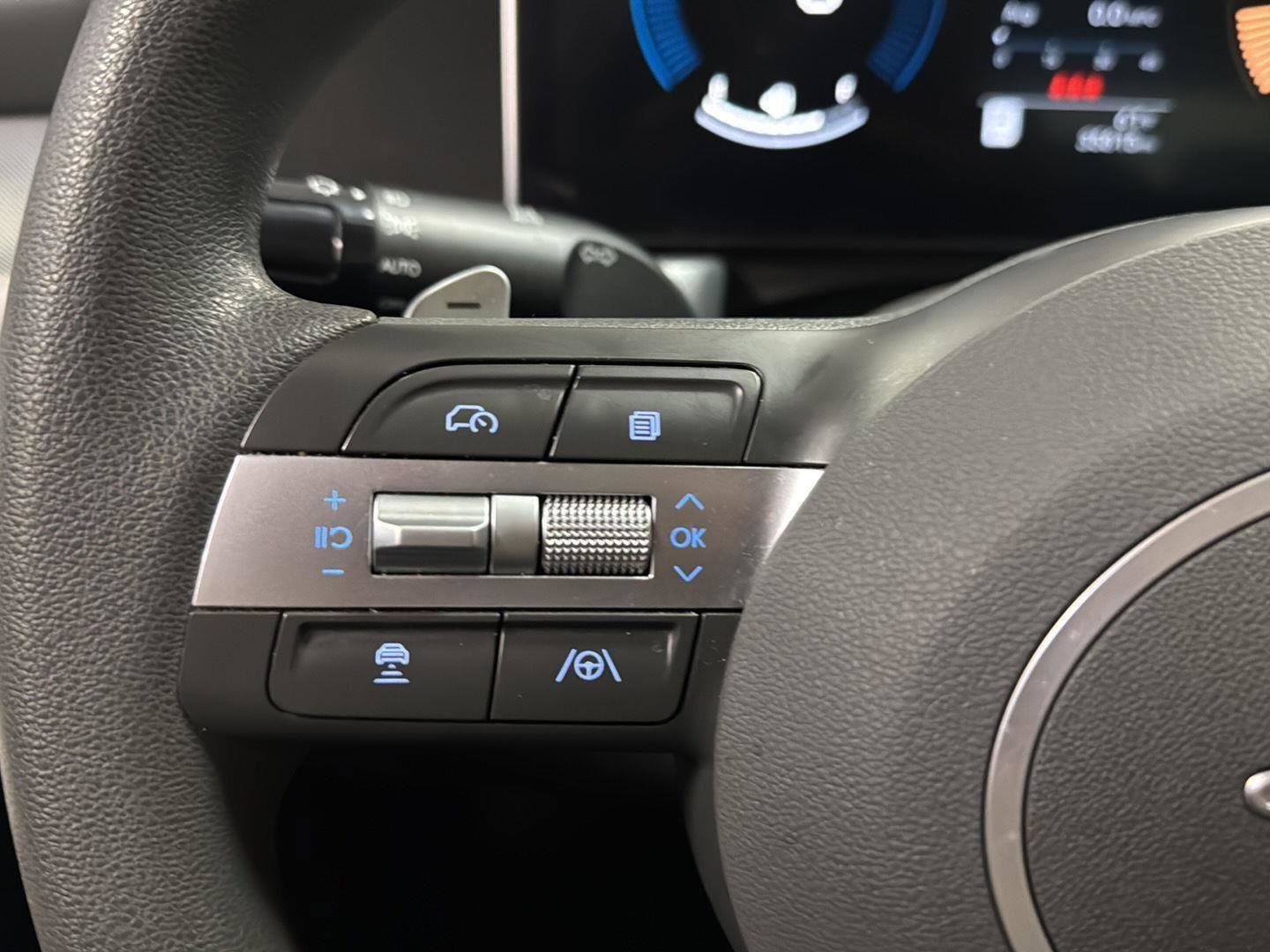 Used 2024 Hyundai Sonata SEL image 17